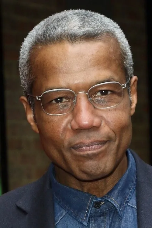 Foto de perfil del actor Hugh Quarshie en el reparto