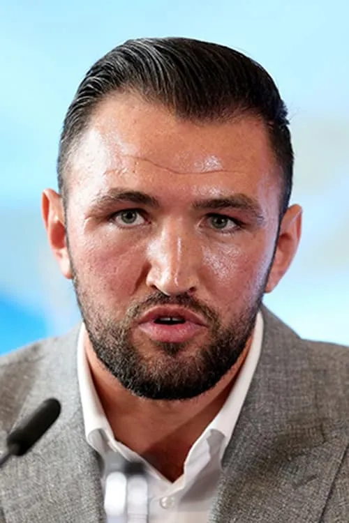 Hughie Fury interpretando a Self