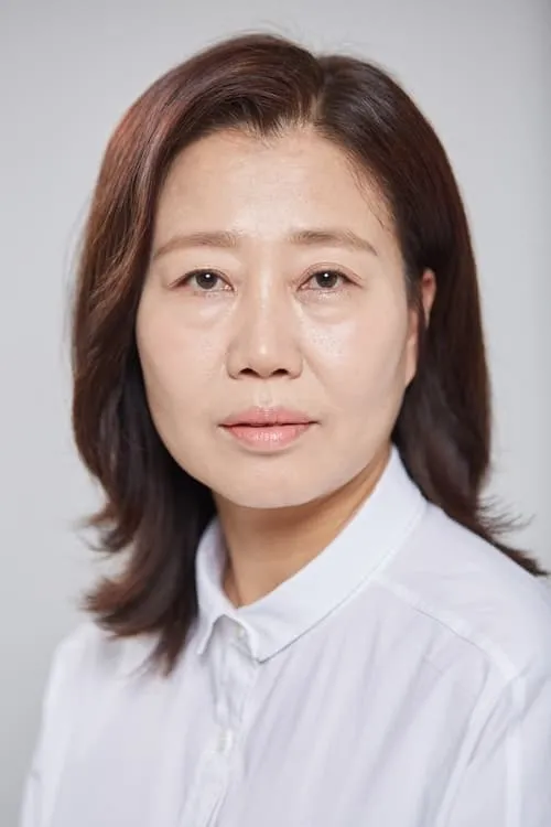 Actor Hwang Yeon-hui