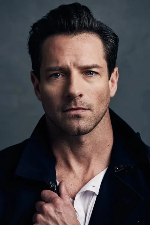 Ian Bohen interpretando a Young Hercules