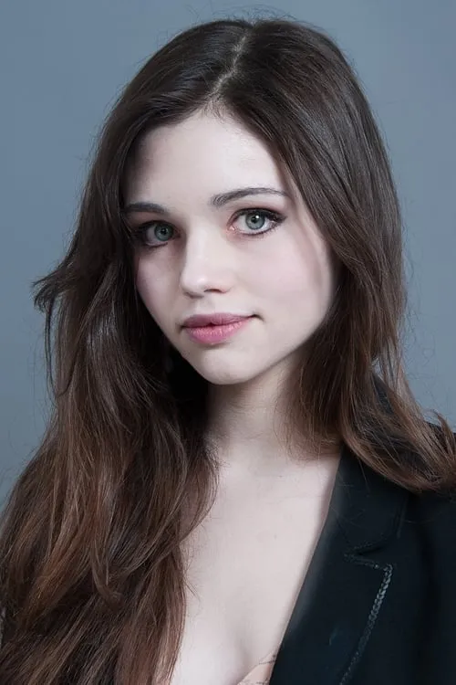 Georgia Lock ha trabajado con India Eisley en 1 ocasiones