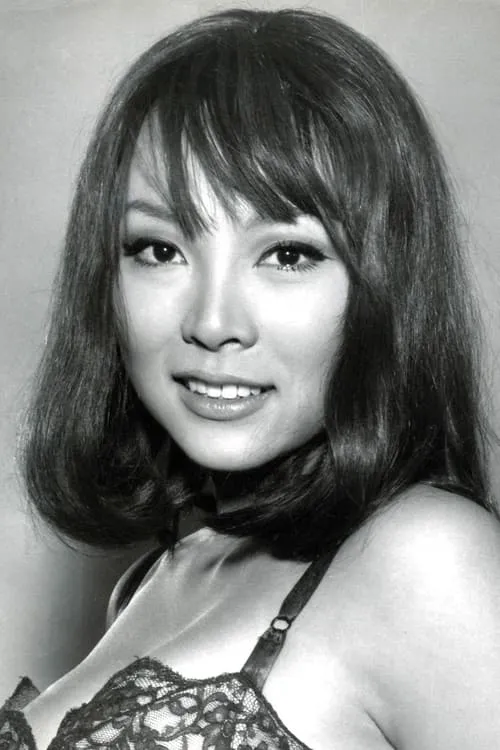 Actor Irene Tsu