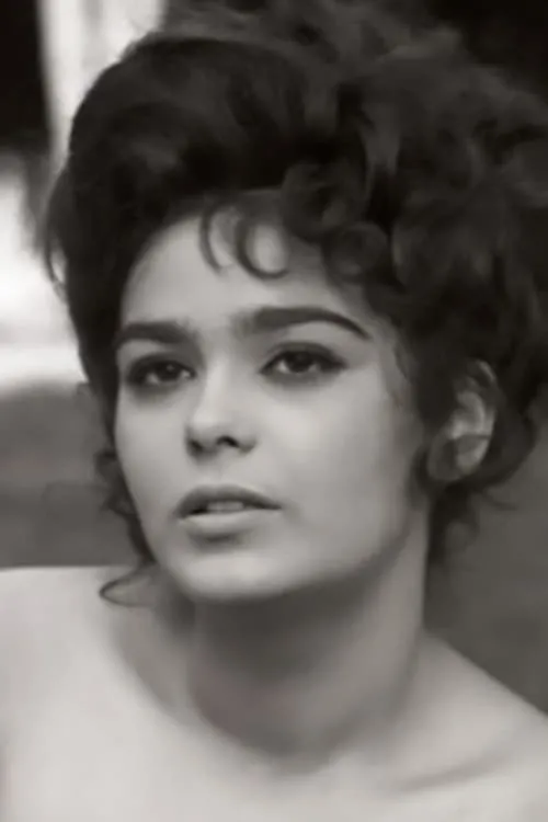 Actor Isabella Rei