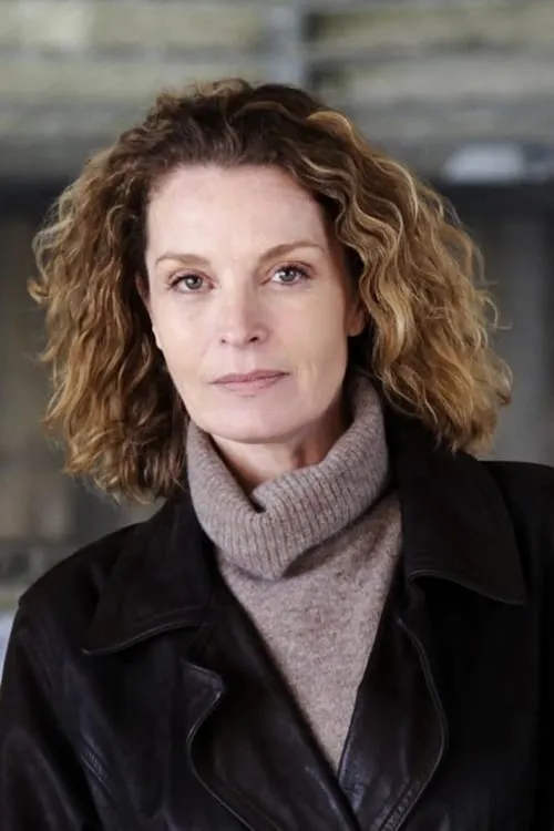 Actor Isabelle Renauld