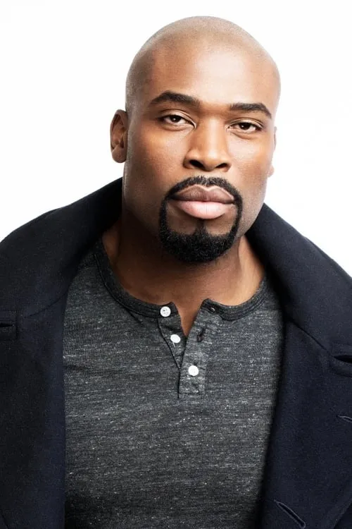 Actor Israel Idonije