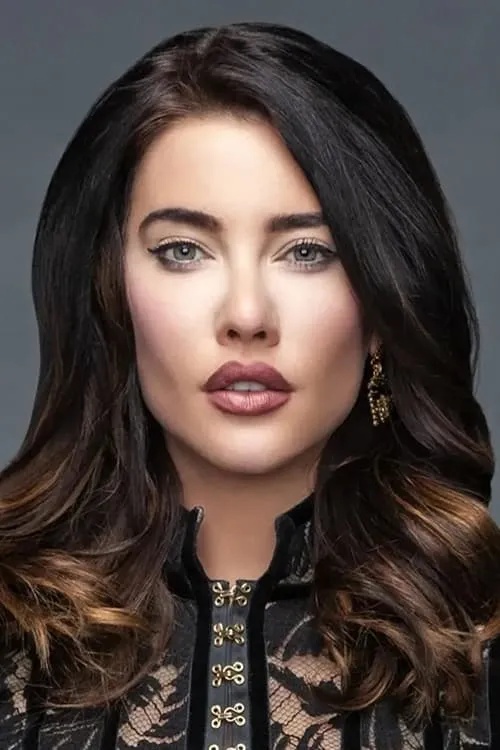 Jlynn Johnson ha trabajado con Jacqueline MacInnes Wood en 1 ocasiones