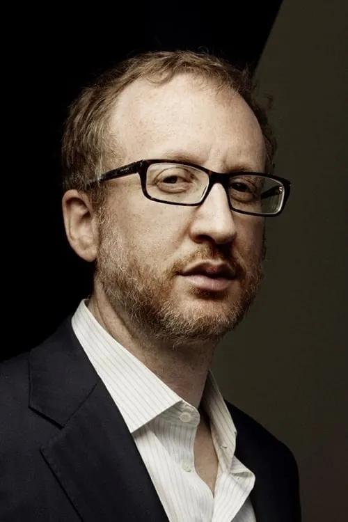 James Gray interpretando a Self