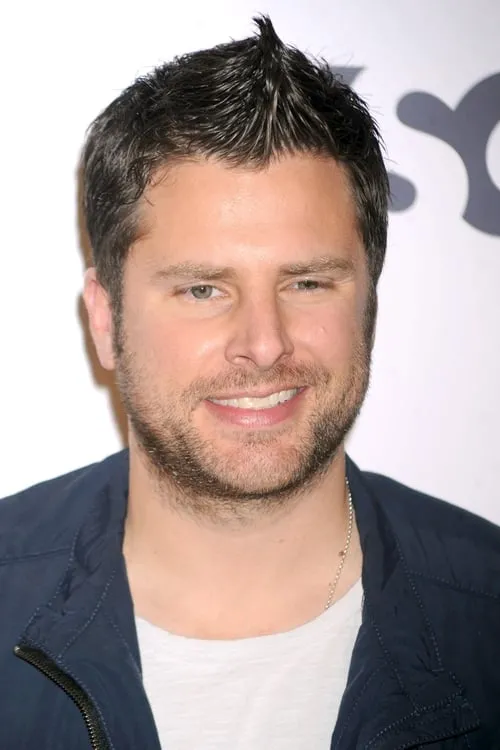 James Roday Rodriguez interpretando a Kip