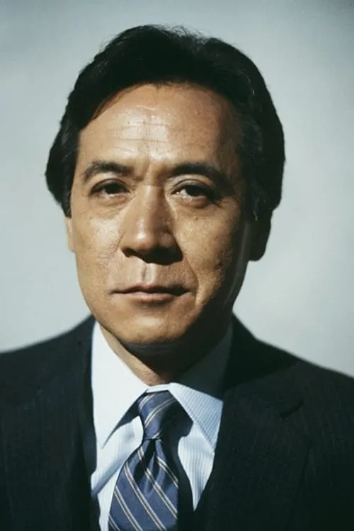 Foto de perfil del actor James Shigeta en el reparto