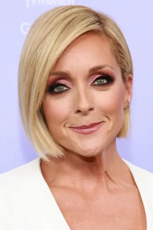 Jane Krakowski interpretando a Emily Klein