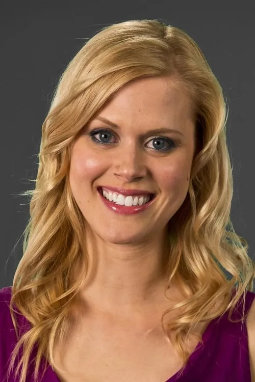 Janet Varney interpretando a Herself