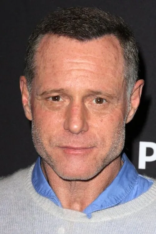 Jason Beghe interpretando a Henry Rearden