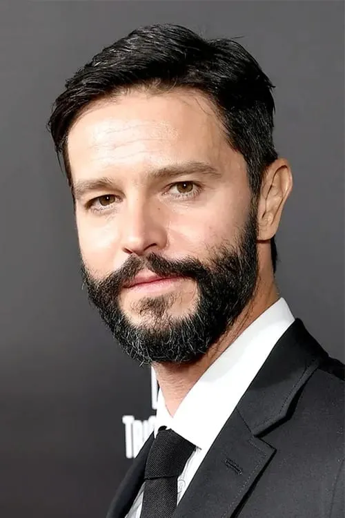 Jason Behr en el reparto