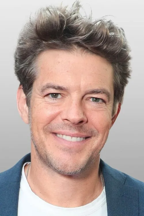 Jason Blum interpretando a Himself