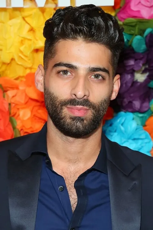 Foto de perfil del actor Jason Canela en el reparto