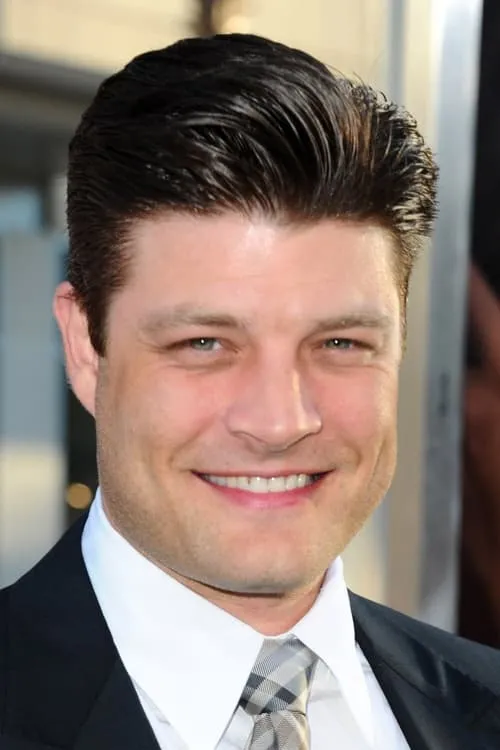 Foto de perfil del actor Jay R. Ferguson en el reparto