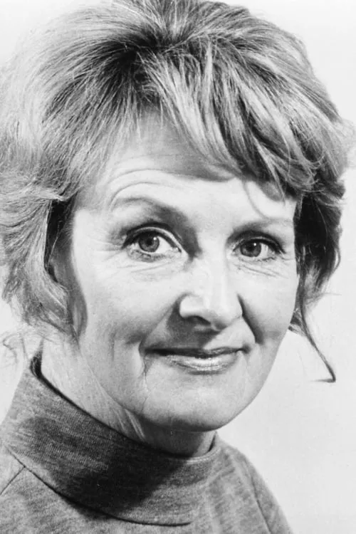 Sue Roderick ha trabajado con Jean Heywood en 1 ocasiones