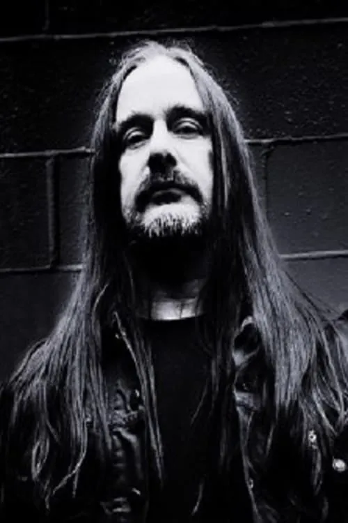 Jeffrey Walker interpretando a Self - Carcass