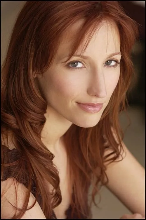 Actor Jennifer Elizabeth