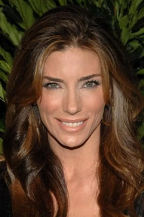 Elisebeth Peters ha trabajado con Jennifer Flavin Stallone en 1 ocasiones