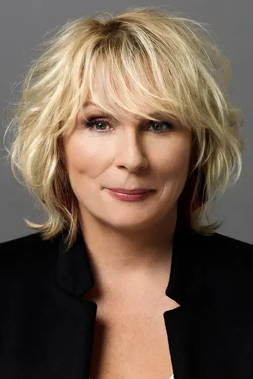 Jennifer Saunders interpretando a Shona