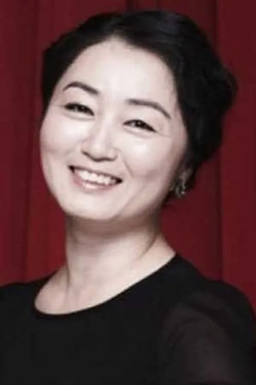 Jeong Eun-gyeong interpretando a 