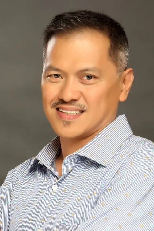 Actor Jerry Lopez Sineneng