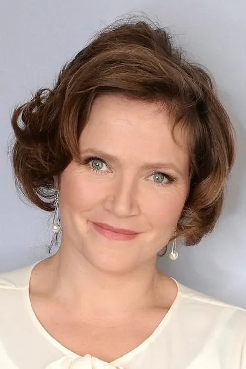 Actor Jessica Hynes