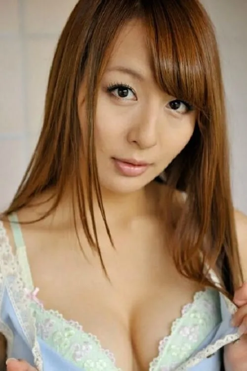 Actor Jessica Kizaki