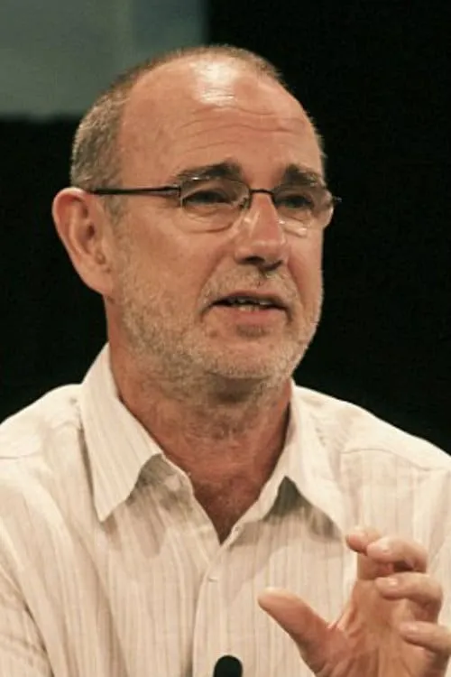 Jimmy McGovern interpretando a Himself