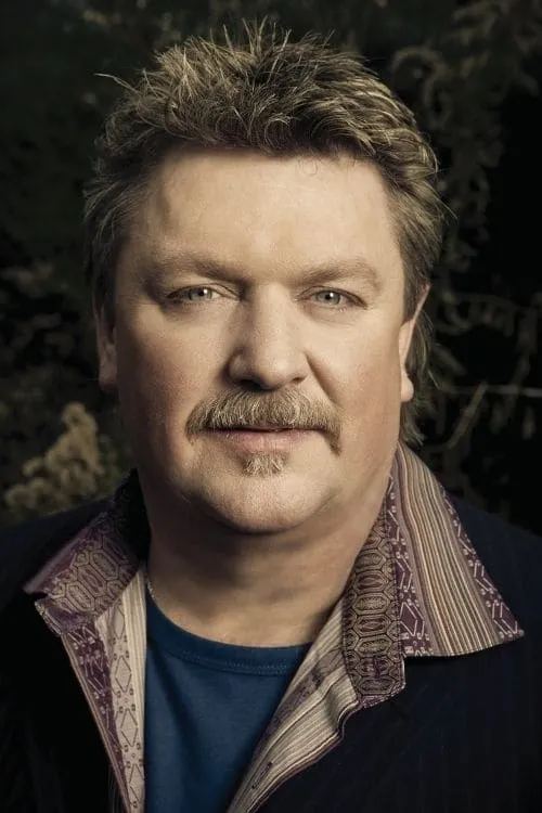 Joe Diffie interpretando a Self