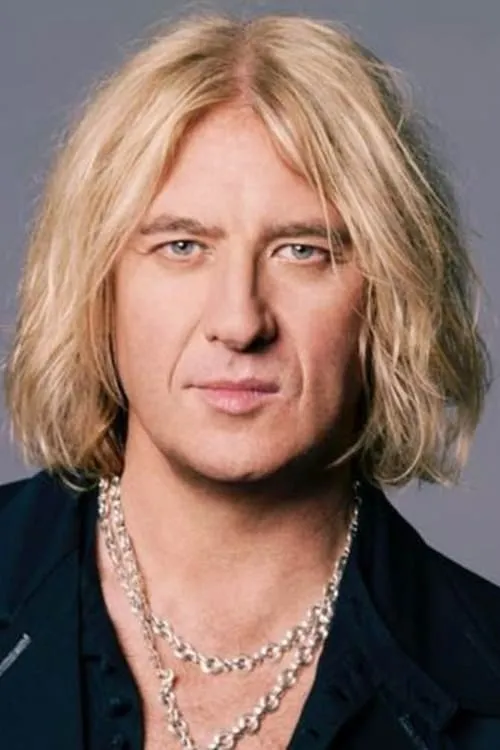 Joe Elliott interpretando a Self