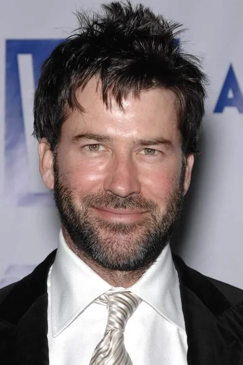 Joe Flanigan interpretando a Brendan Dean