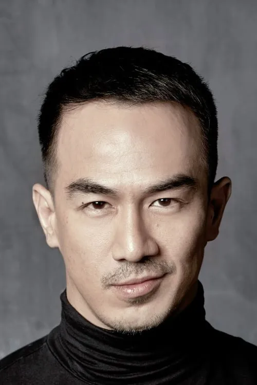 Joe Taslim interpretando a Jaka