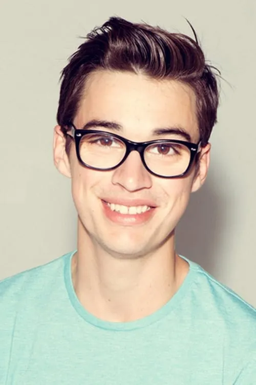 Actor Joey Bragg