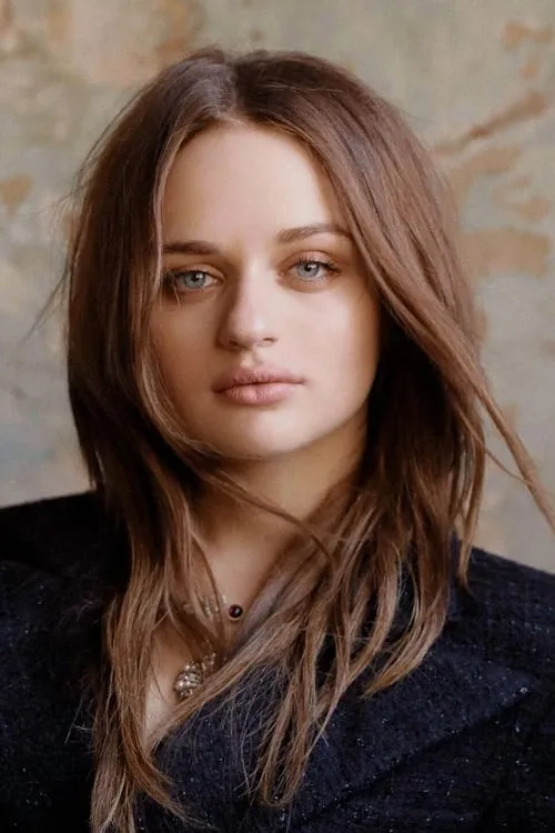 Joey King en el reparto