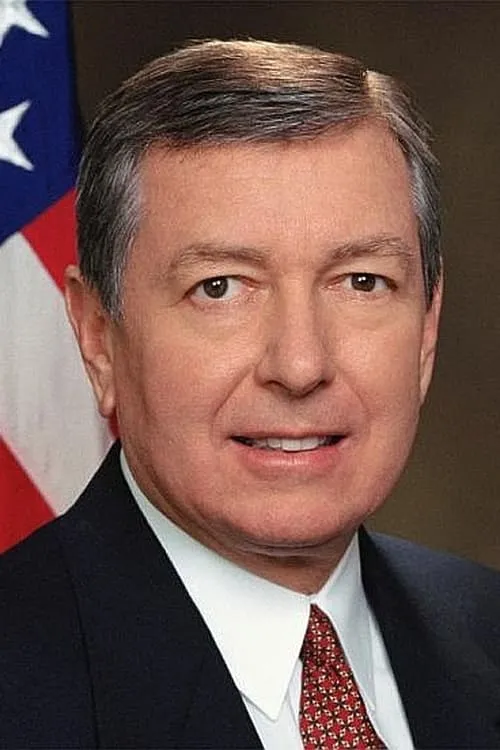 John Ashcroft interpretando a Self