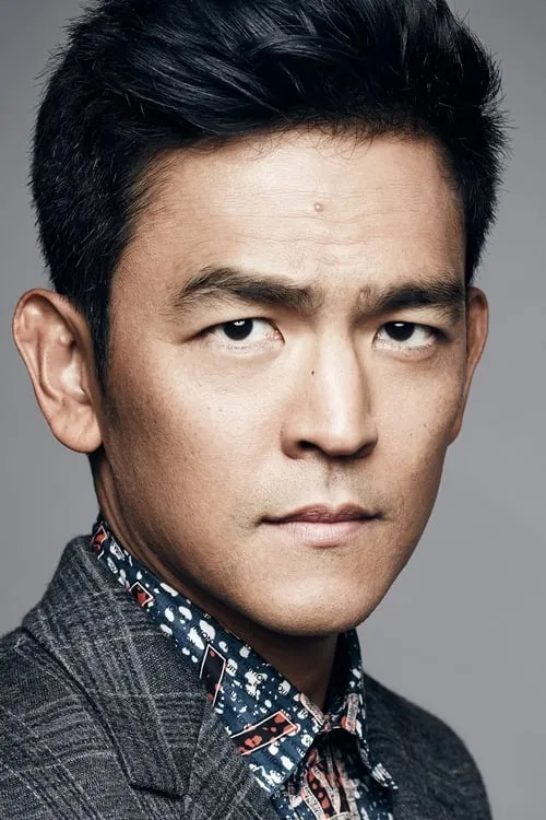 John Cho interpretando a Fengmo Wu