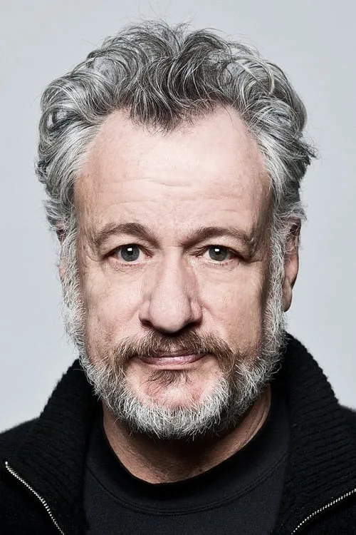 John de Lancie interpretando a Willy Potts