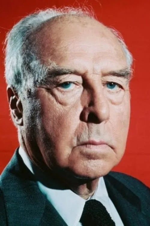 Edward J. Moore ha trabajado con John Houseman en 1 ocasiones