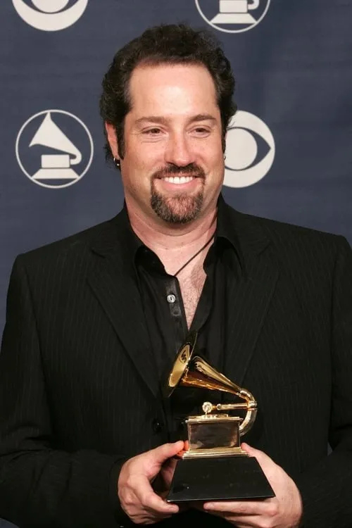 John Shanks interpretando a Self - Guitar