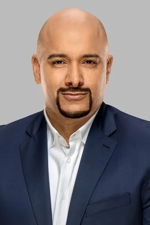 Jonathan Coachman interpretando a 