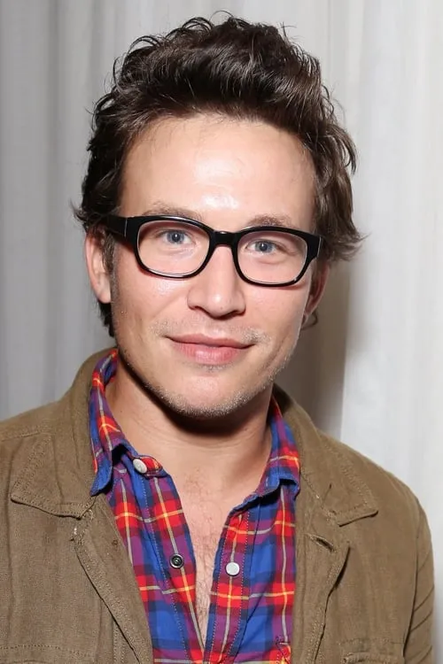 Foto de perfil del actor Jonathan Taylor Thomas en el reparto