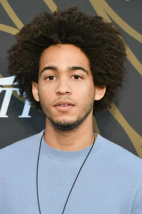 Jorge Lendeborg Jr. interpretando a Richie