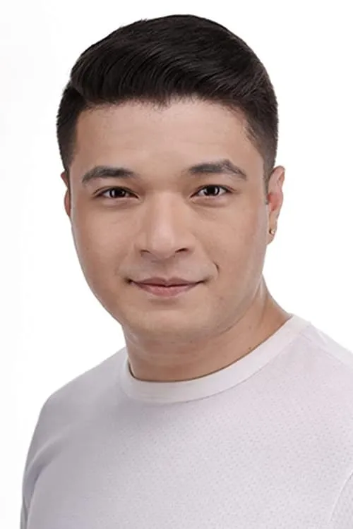 Actor Josef Elizalde