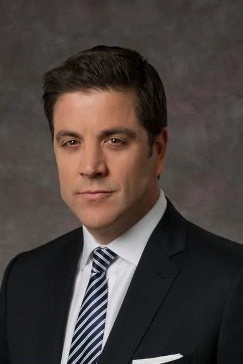 Josh Elliott en el reparto