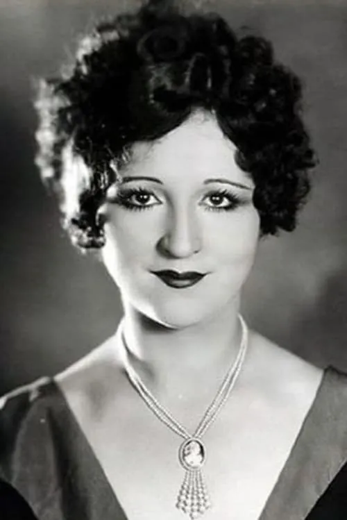 Actor Julia Faye