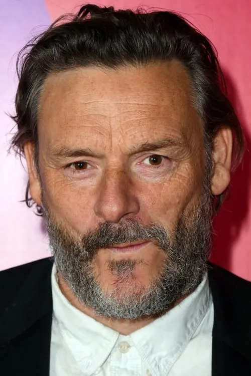 Stephen Evans ha trabajado con Julian Barratt en 1 ocasiones