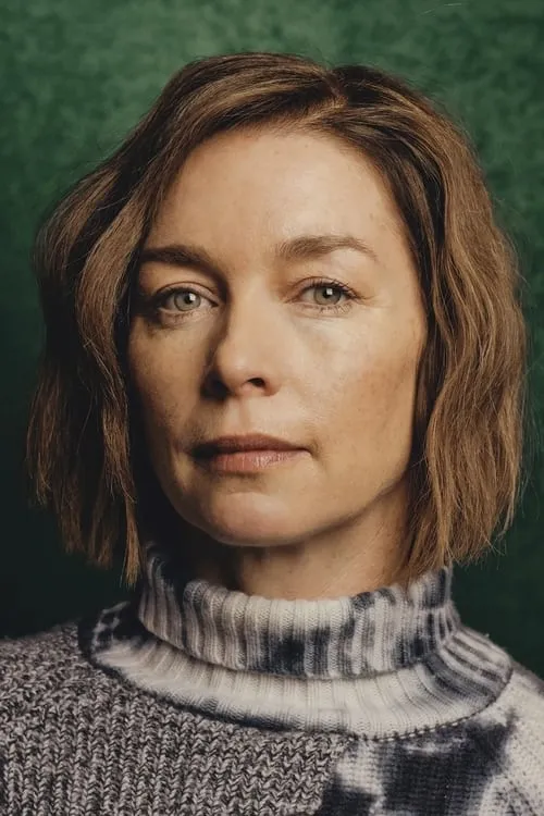 Actor Julianne Nicholson