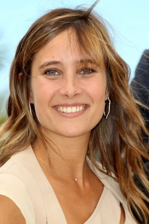 Actor Julie de Bona